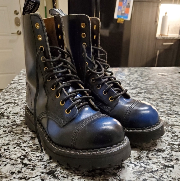 SOLD Vintage Blue Ruboff Grinders - Picture 2 of 6